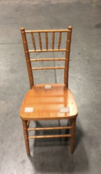 Chivari Chair (Natural Wood)